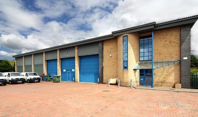 UK Property - Staines, Apex 30 1